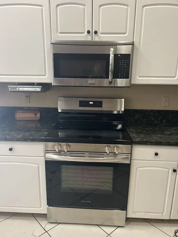 Real kitchen remodeling work by Husbands 2 Go